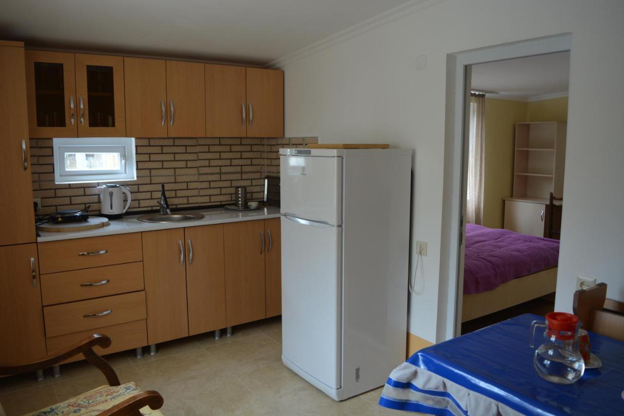 House In Местія Екстер'єр фото