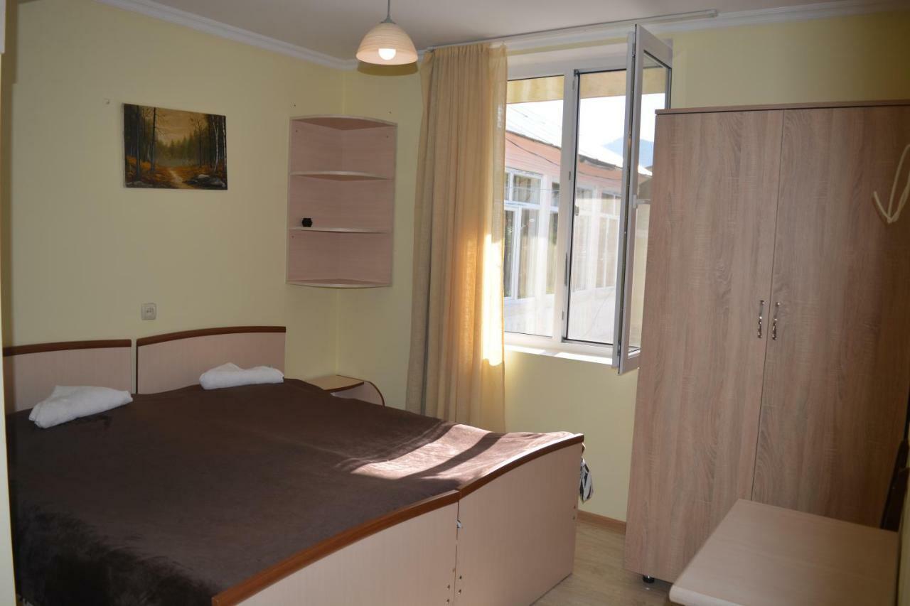 House In Местія Екстер'єр фото